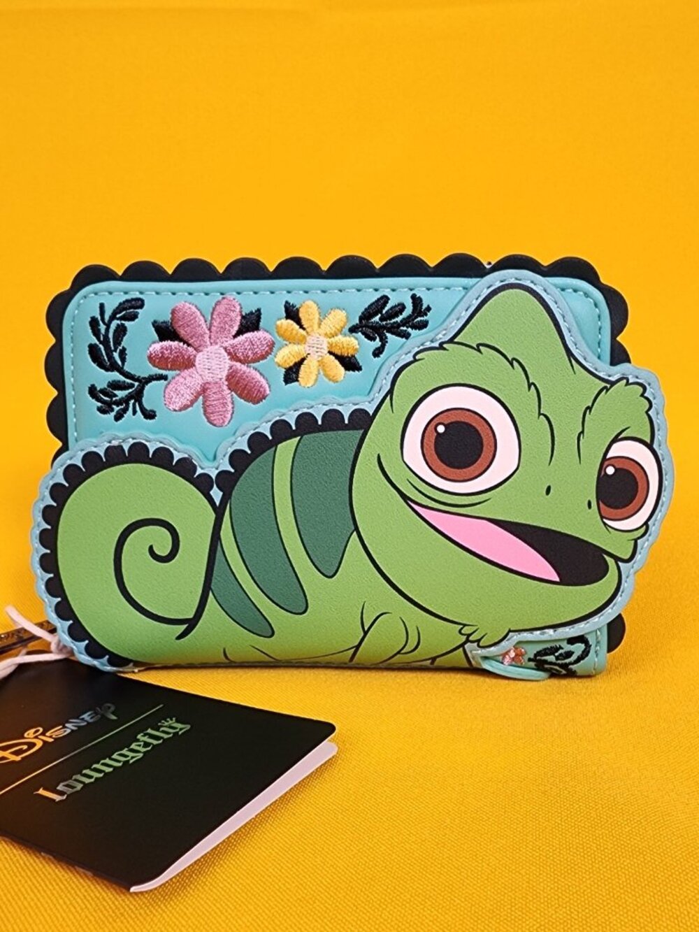 Loungefly Disney Tangled Pascal Pose Embroidered Floral Rapunzel Zip Wallet NEW